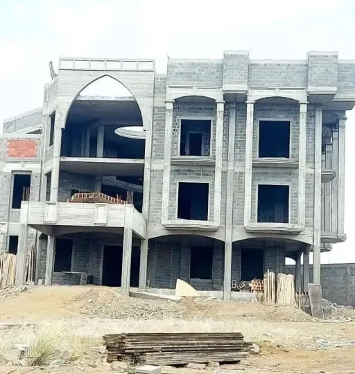 بنا فلل عضم تسليم مفتاح وجميع أعمال الترميمات