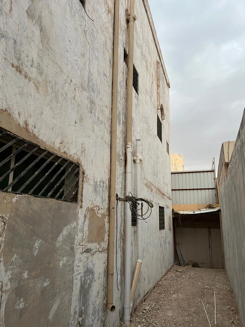 اسرع مقاول ترميم وتشطيب مباني قديمه في شمال بريدة وعنيزة