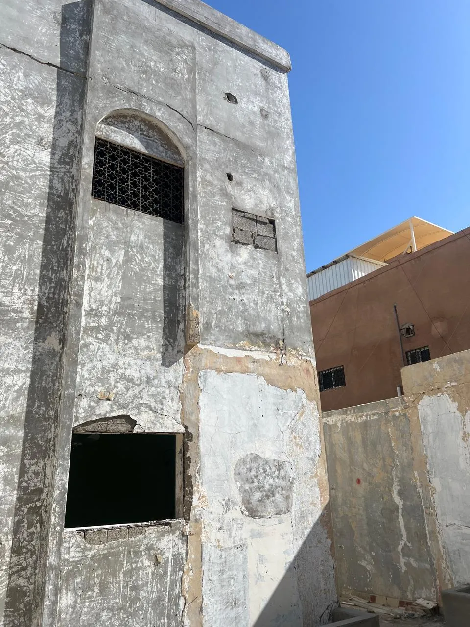 اسرع مقاول ترميم وتشطيب مباني قديمه في شمال بريدة وعنيزة