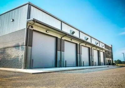 هناجر ومستودعات القصيم