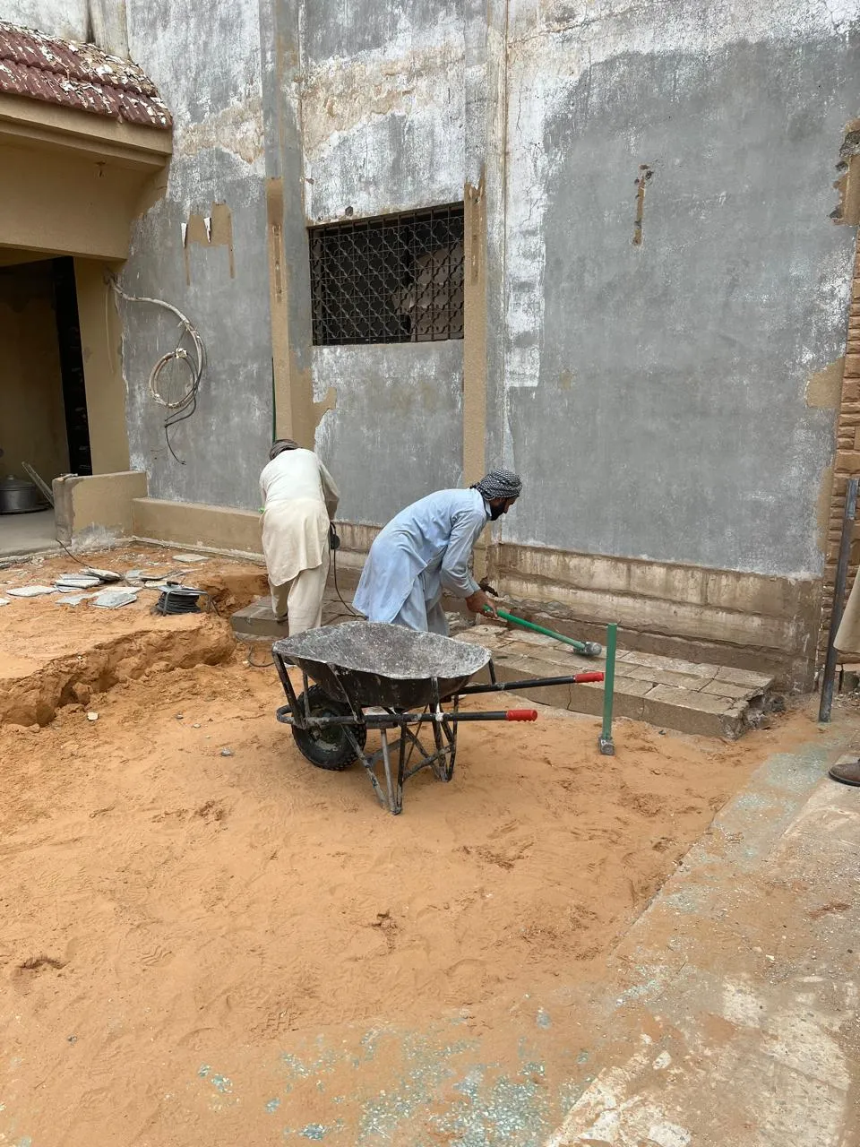 مقاول لخدمات المقاولات العامة في بريدة وعنيزة