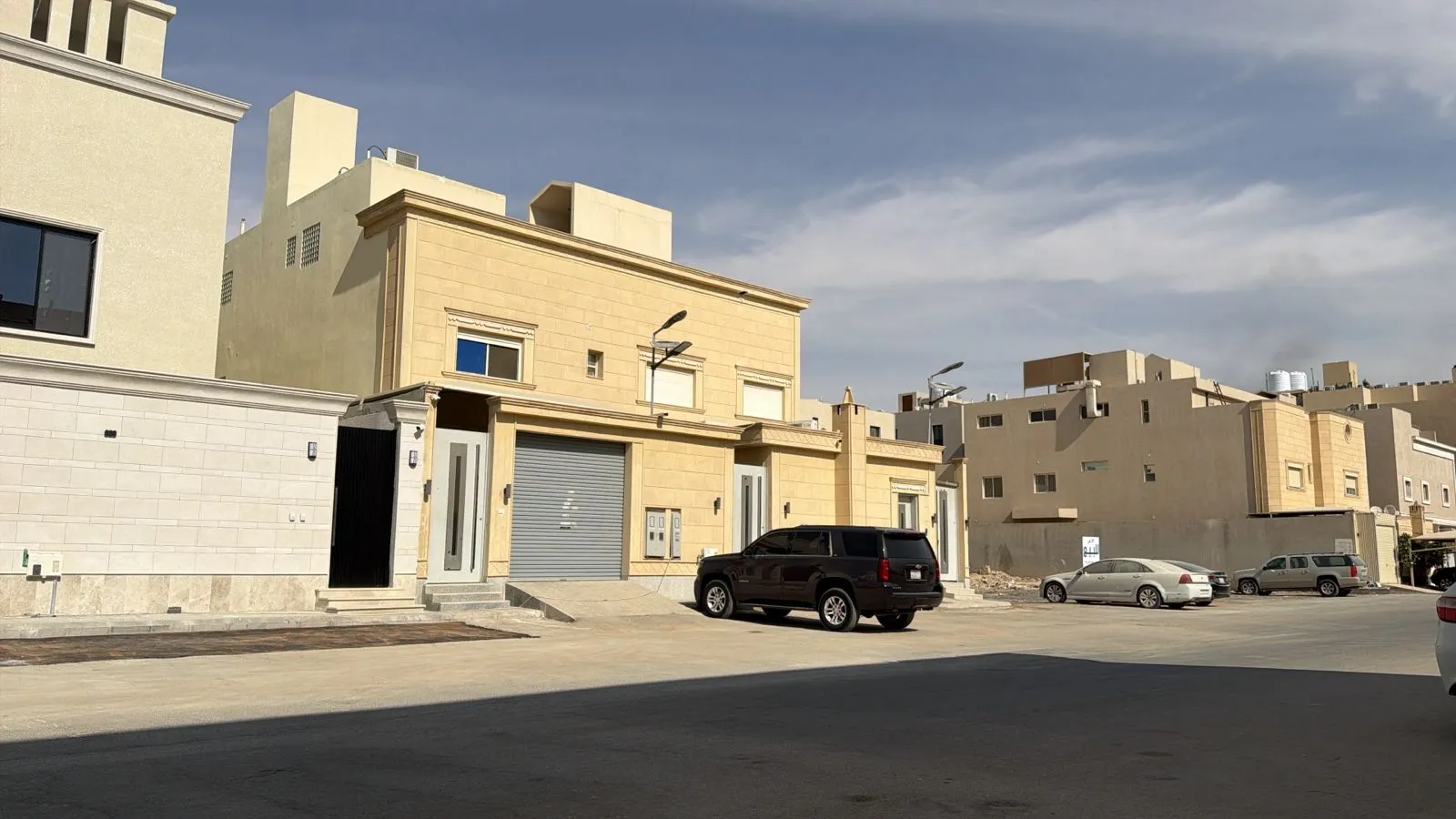 مقاول ترميم المتخصص بالمباني والفلل والمنازل في عنيزة 