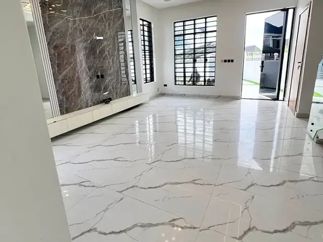 ترميم مباني ومجالس البناء الحديث في القصيم وعنيزة 