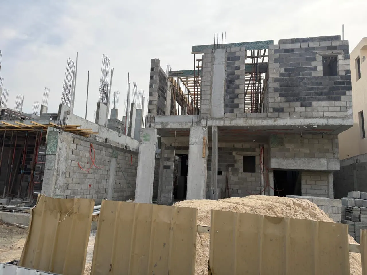 الترميم والتشطيب بالقصيم: ترميم مباني - تشطيب مباني ديكورات 