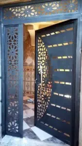 حداد متنقل:لتركيب الأبواب والشبابيك ونوافذ في القصيم