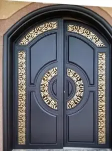 حداد متنقل:لتركيب الأبواب والشبابيك ونوافذ في القصيم