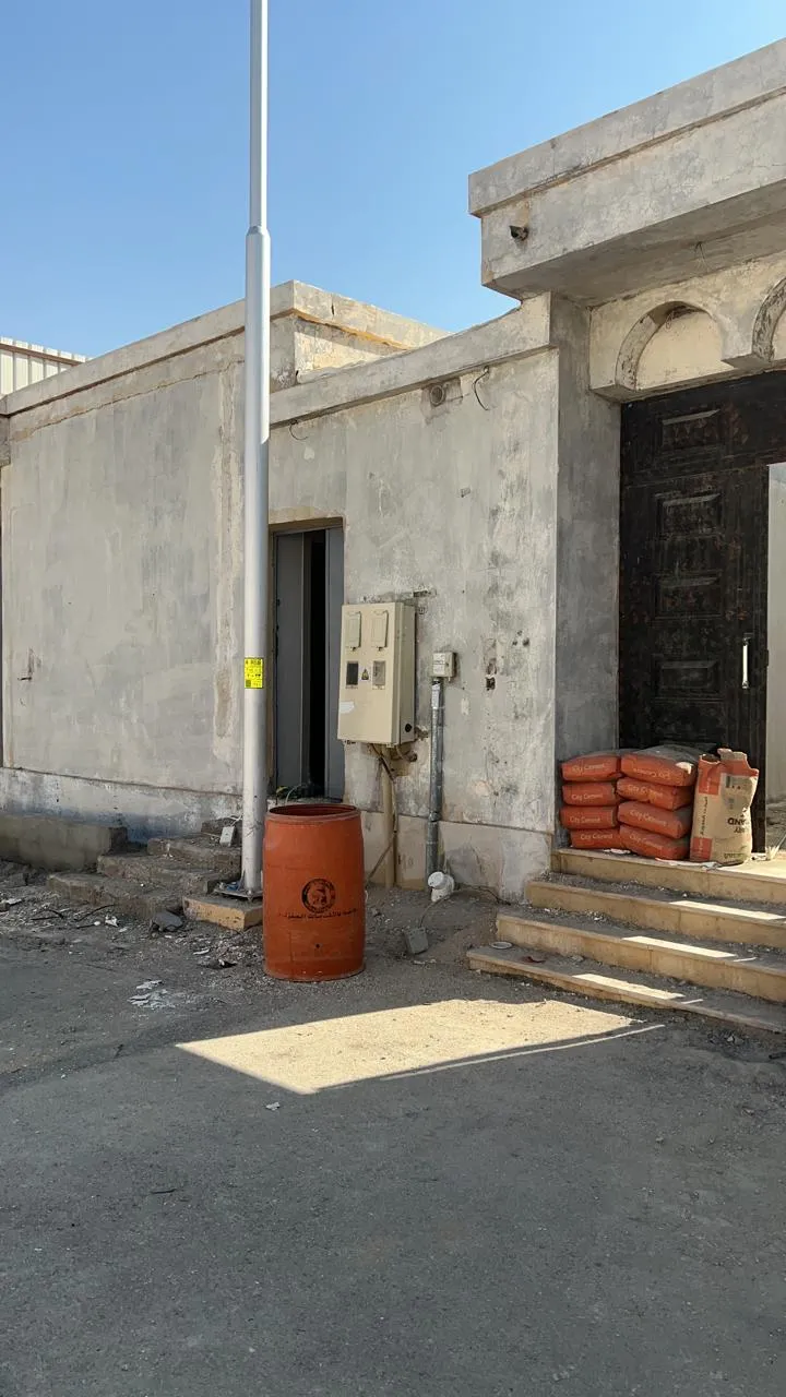 دليل الترميم والبناء الحديث :كيف تحول منزلك القديم إلى تحفة