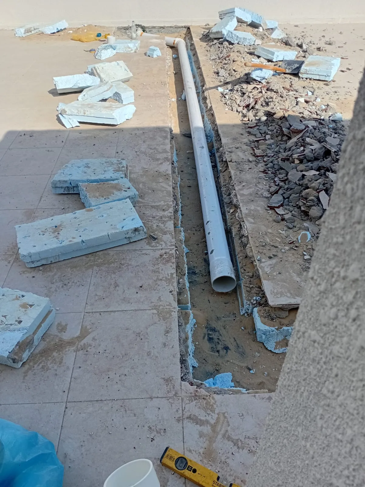 دليل الترميم والبناء الحديث :كيف تحول منزلك القديم إلى تحفة