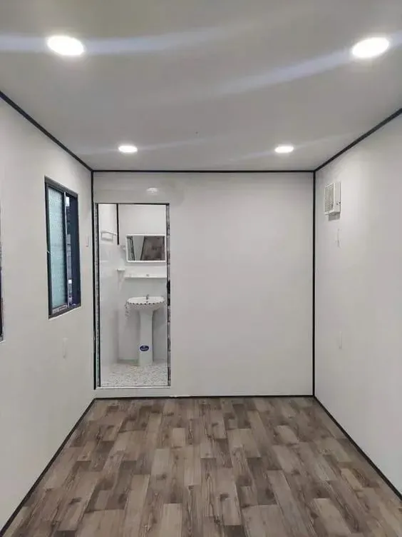 ملاحق ساندوتش بانل  في بريدة الدليل الشامل للتكلفة، المميزات