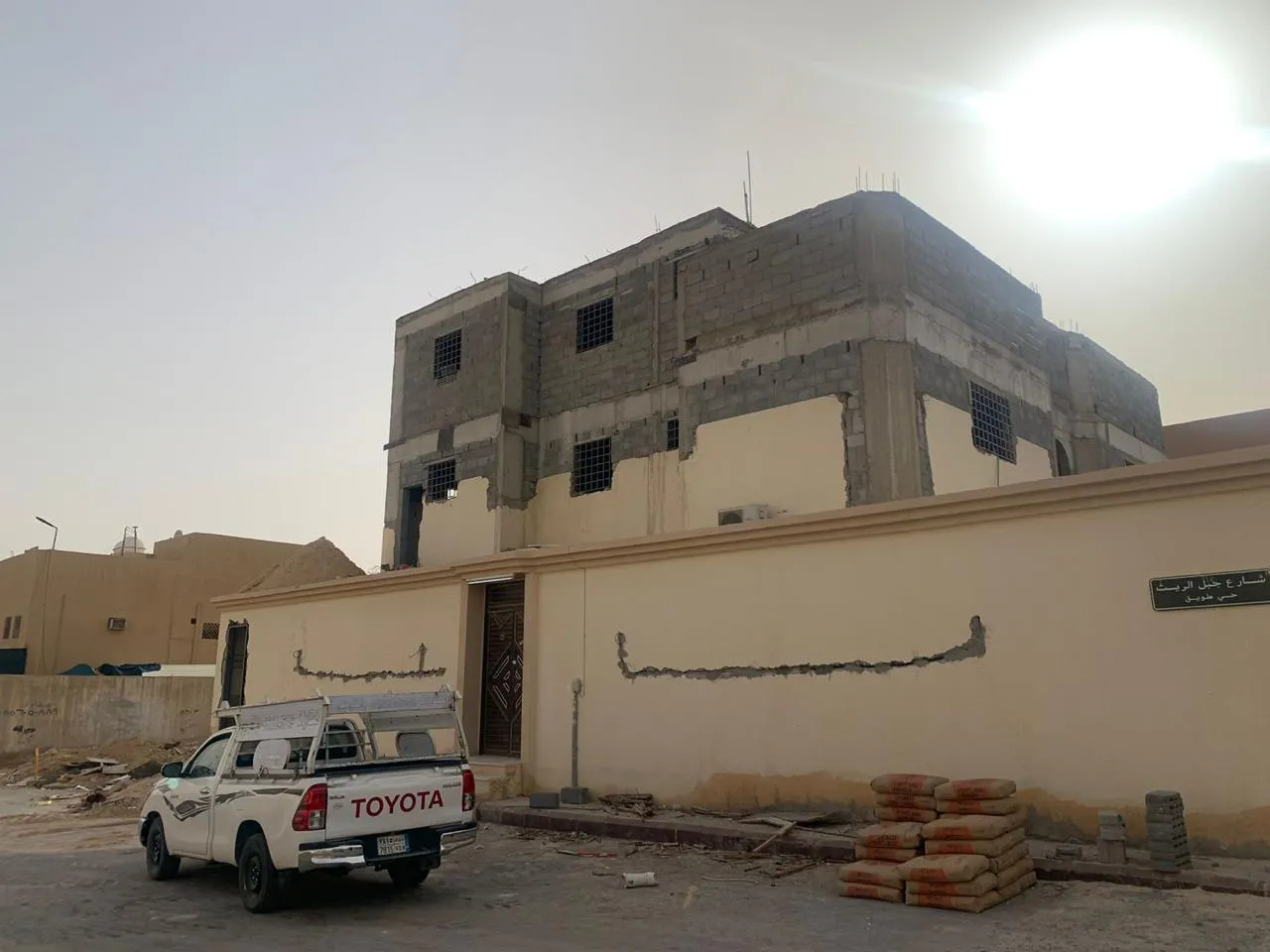 أفضل شركة مقاولات عامةفي القصيم:خدمات بناء وترميم متكاملة