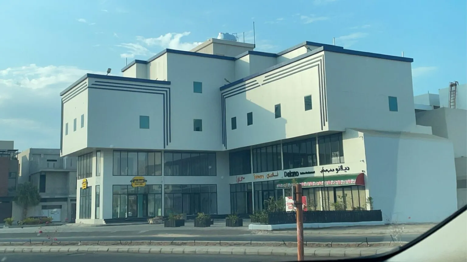 أفضل مقاول ترميم وبناء في [بريدةوعنيزه]: خدمات مقاولات عامة 