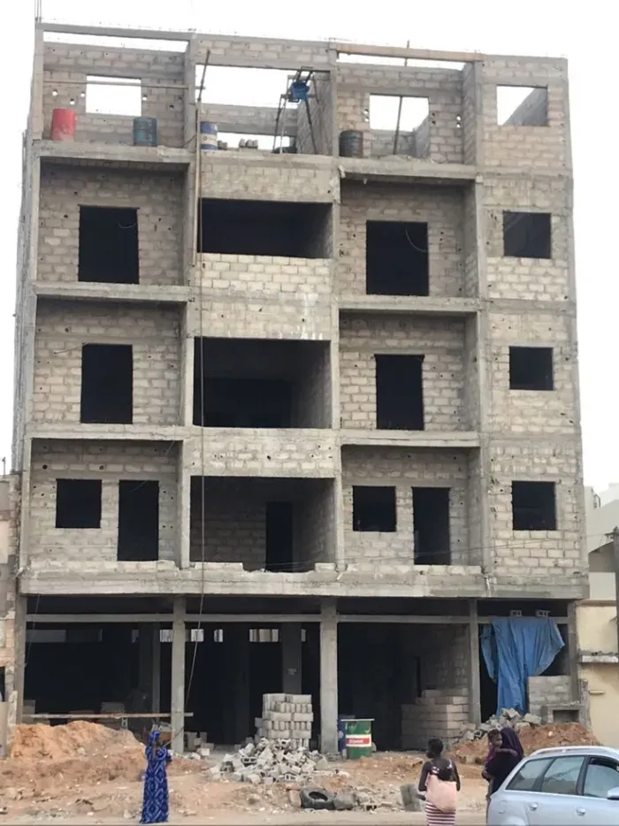 أسعار مواد البناء  وترميم وتشطيب في بريدة ودهانات، سيراميك