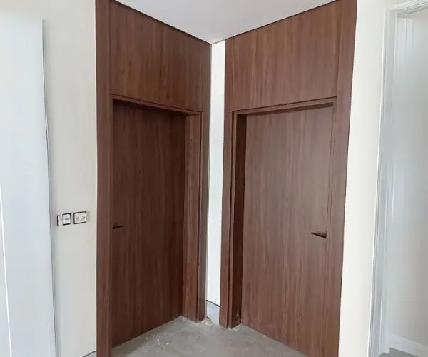 أبواب خشب داخلية مودرن في بريدةوعنيزةوالرس:الفخامة والجودة