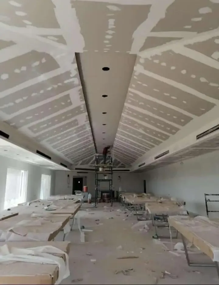 أنواع الأصباغ والدهانات الداخلية والخارجية بالقصيم لعام 2026