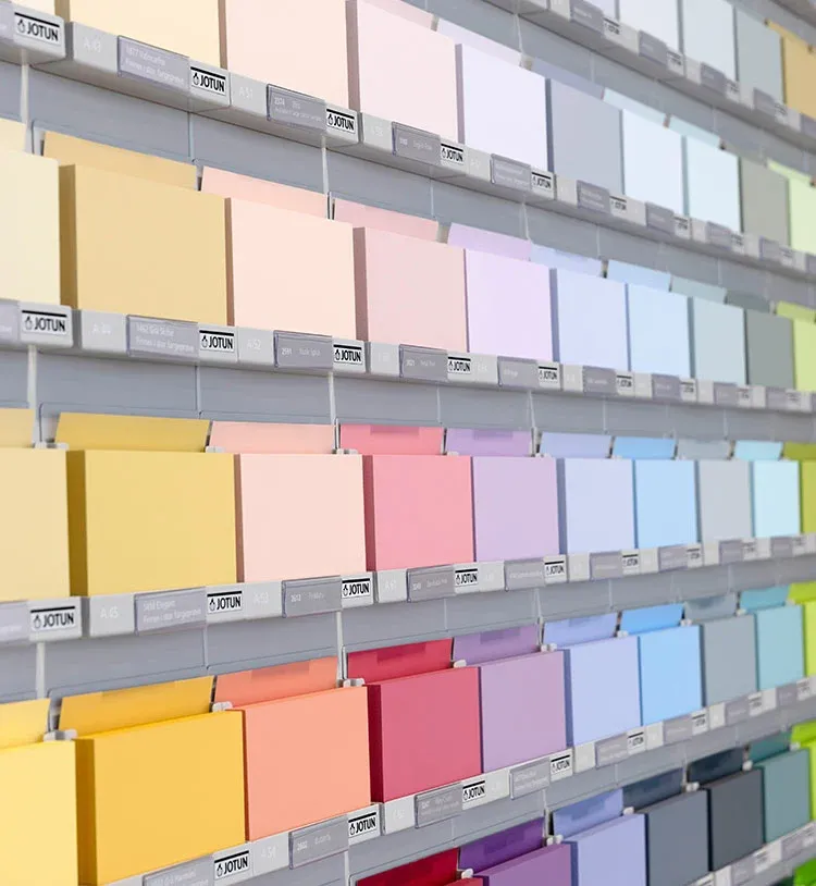 أنواع الأصباغ والدهانات الداخلية والخارجية بالقصيم لعام 2026