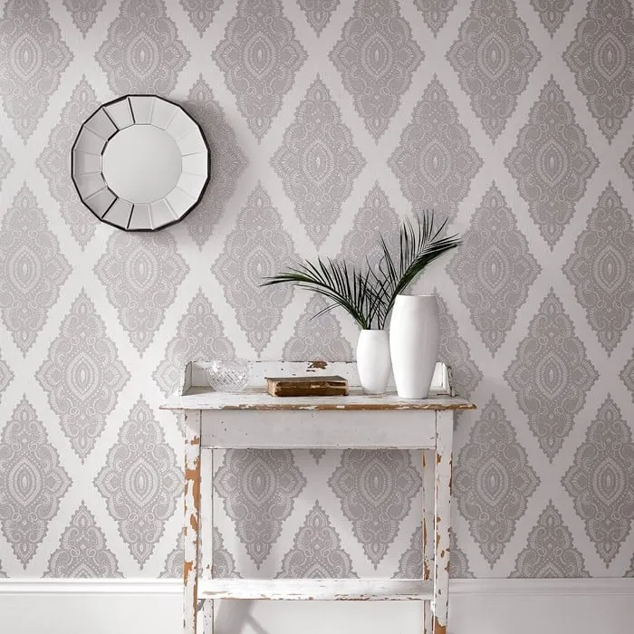 معلم محترف ومضمون لتركيب ورق جدران في القصيم 