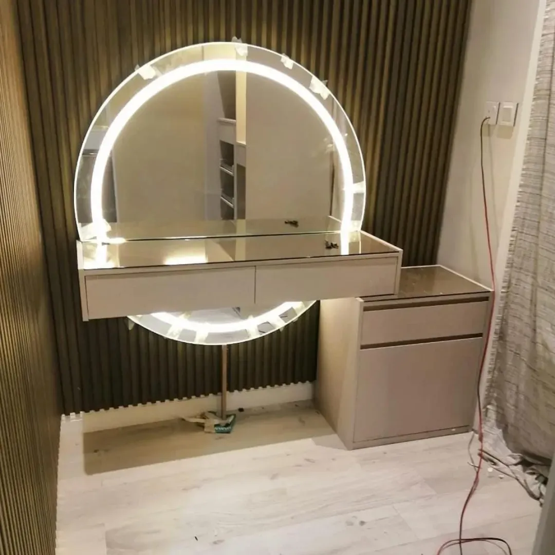 ديكورات مرايا مودرن في القصيم 2026:لتجديد منزلك بلمسات فخمة